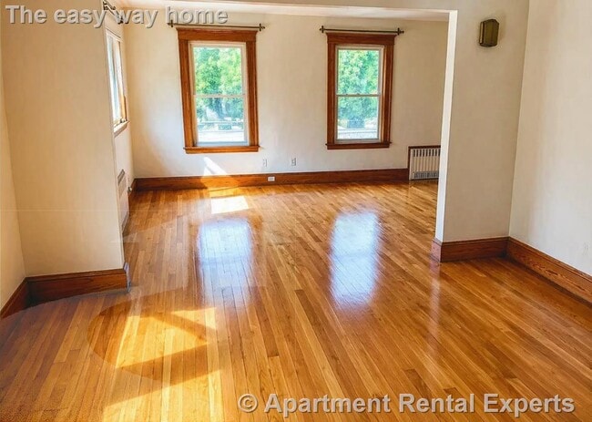 Photo - 19 Adams St Apartment