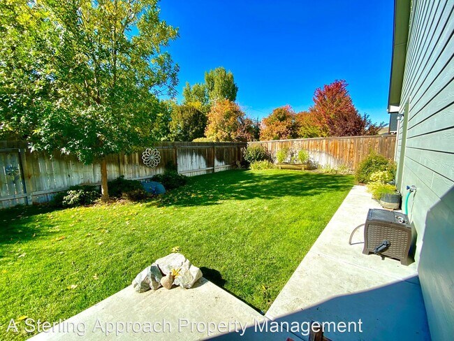 Building Photo - 3 br, 2.5 bath House - 6923 N Sunglow Ave