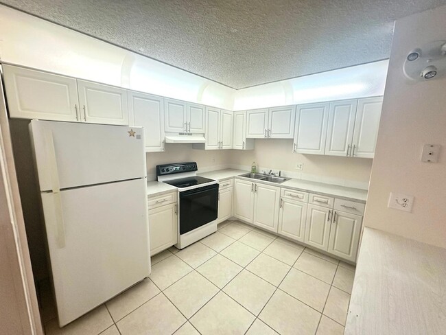 Photo - 5773 La Pinata Boulevard Unit C-1 Apartment