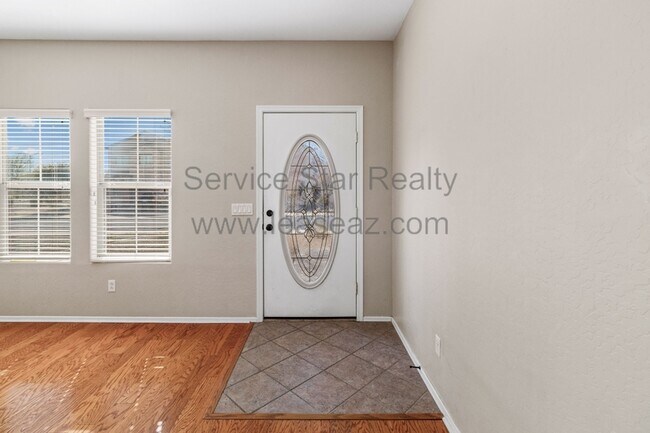Foto del edificio - 15015 N 172nd Ln