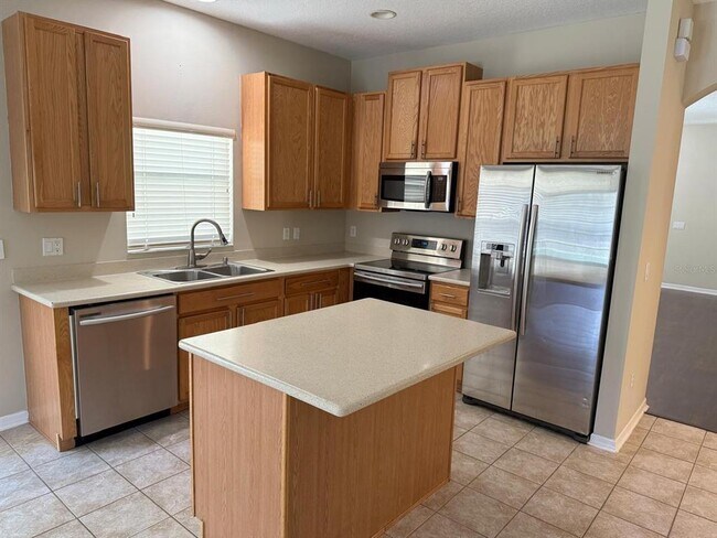 Foto del edificio - 1930 Torchwood Dr