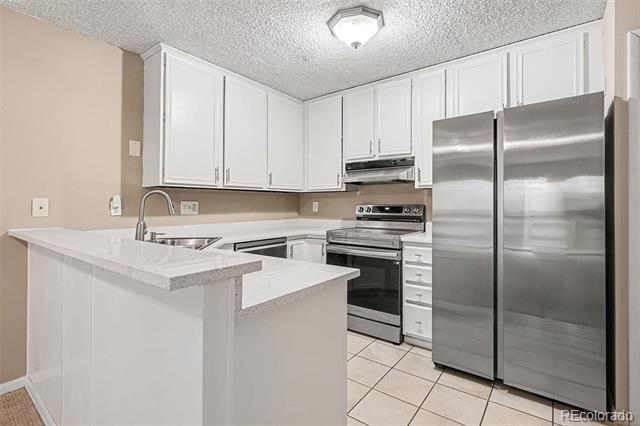 Foto del edificio - 3465 S Poplar St