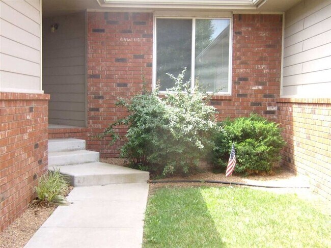 Foto del edificio - Beautiful 3 Bedroom in the Maize School Di...