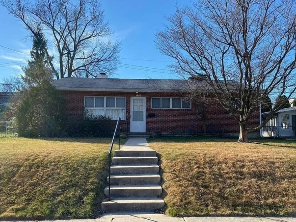 Primary Photo - Charming Parkville Single Family Home with...