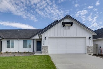 Building Photo - 12197 W Barrington Dr