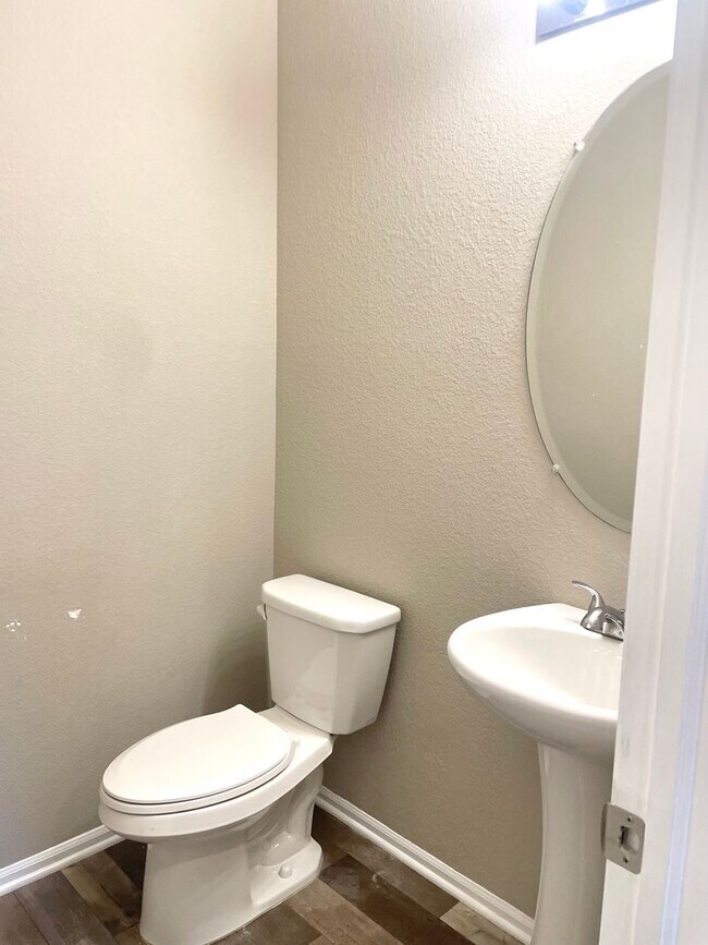 Foto del edificio - Home for rent in the Traditions neighborho...