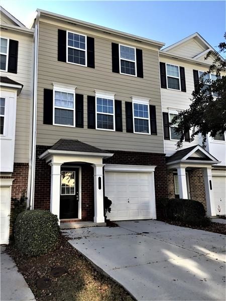 Foto principal - 2482 Ivey Crest Cir