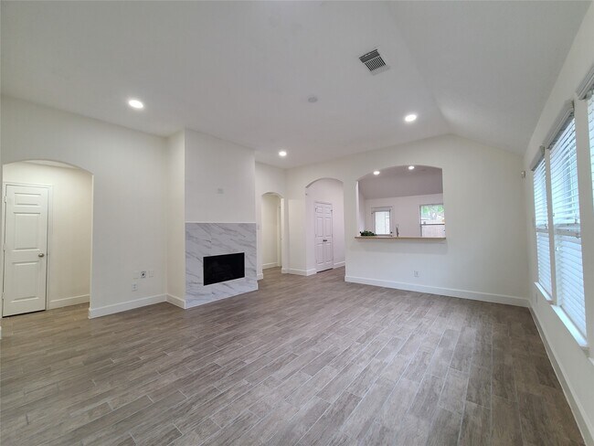 Building Photo - 2431 Morgan Ridge Ln