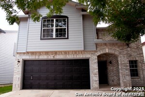 Building Photo - 46 Viking Oak