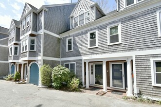 Building Photo - 39A Bellis Cir