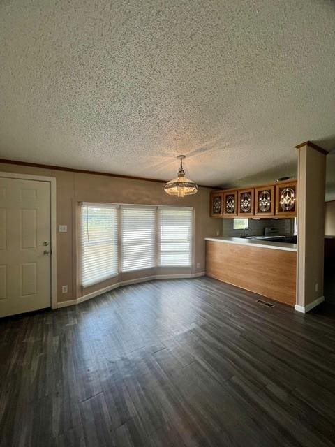 Building Photo - 150 Oak Forest Dr