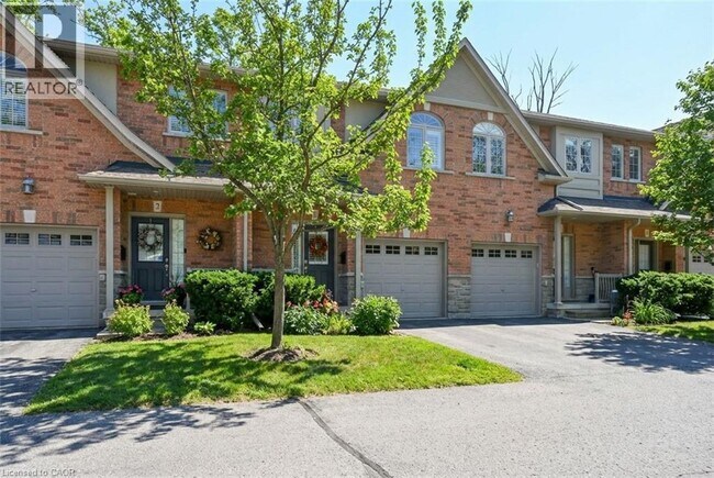 Building Photo - 540 Guelph Line