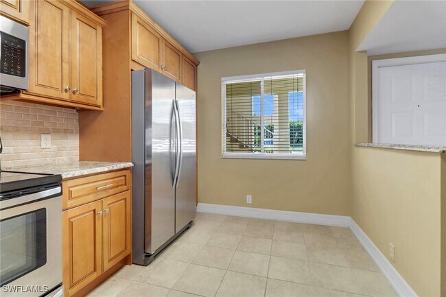 Building Photo - 7794 Emerald Cir