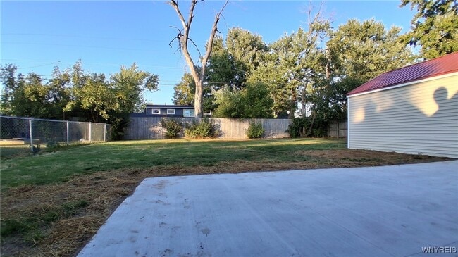 Building Photo - 61 Elsie Ln