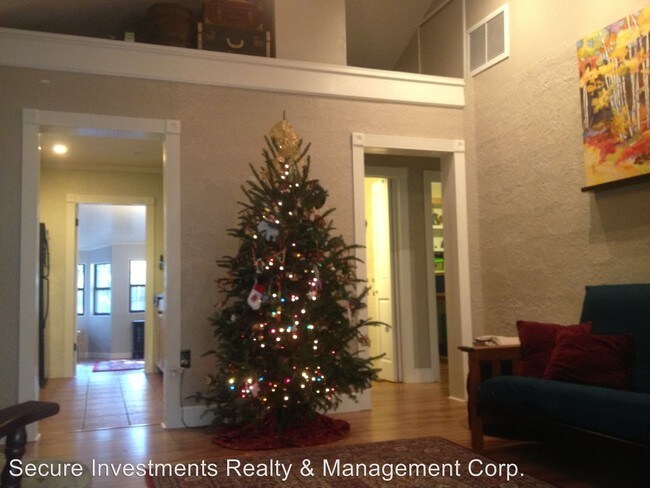 Foto del edificio - 2 br, 1 bath House - 711 NW 34th Place
