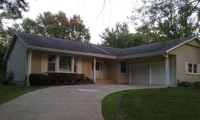 Building Photo - 4733 176th Street