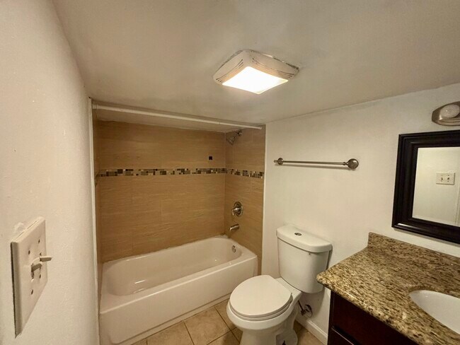 Foto del edificio - 4324 Freemont St