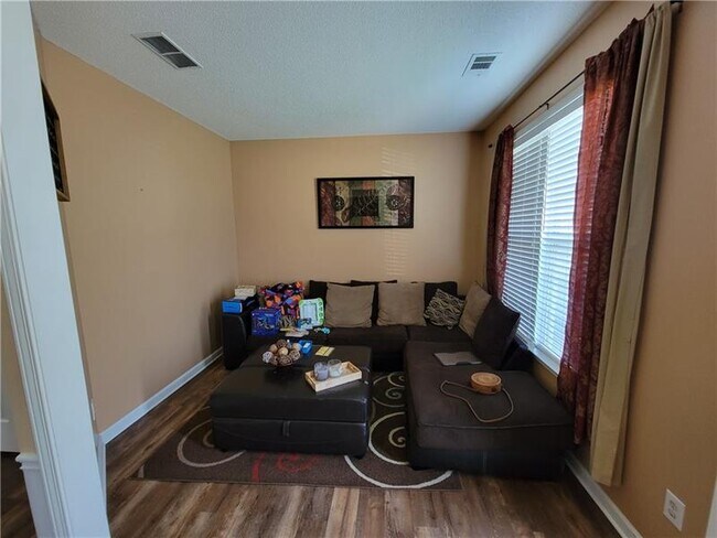 Foto del edificio - 4393 Sugar Maple Dr NW