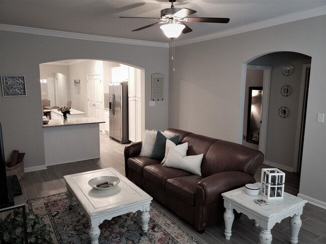 Foto del edificio - 7635 Antebellum Ave