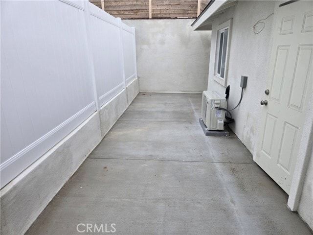 Building Photo - 8712 Oceanview Ave