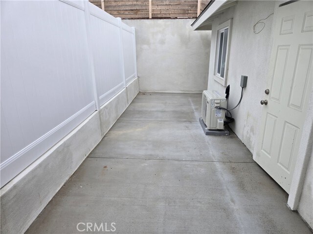 Foto del edificio - 8712 Oceanview Ave