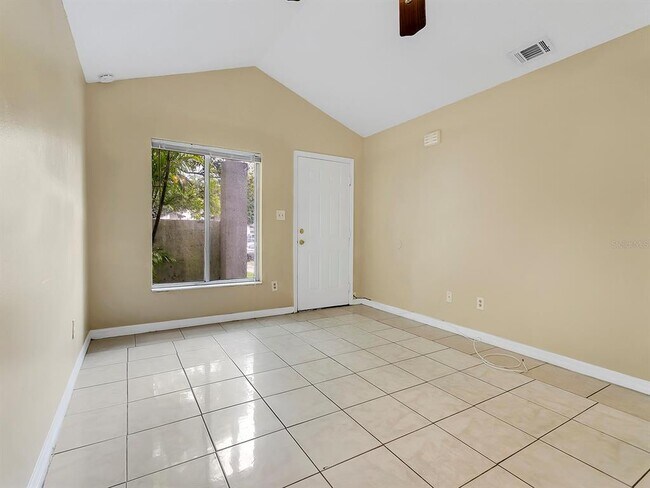Foto del edificio - 10425 Riva Ridge Trail