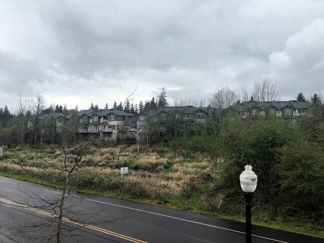Foto del edificio - Beautiful Townhome Near Murray Hill & Wash...