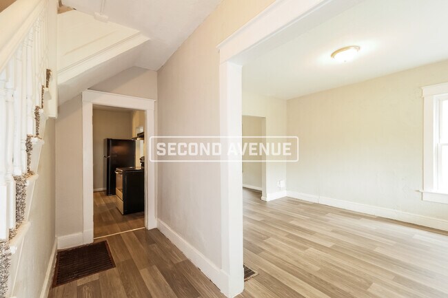 Foto del edificio - 2533 Brooklyn Ave