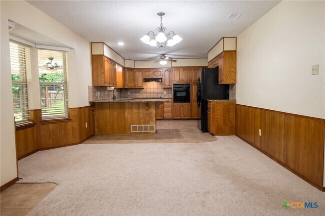 Building Photo - 3007 Homer Cir