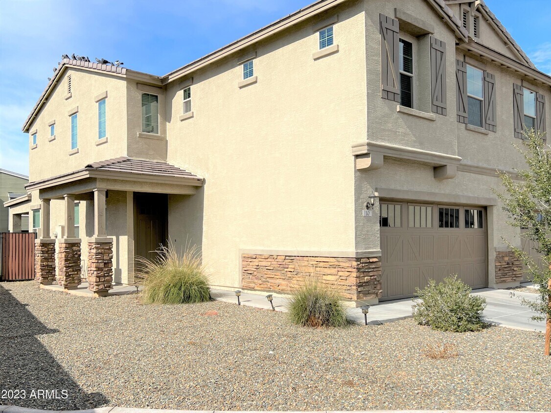 2339 E University Dr, Mesa, AZ 85213 Townhome Rentals in Mesa AZ