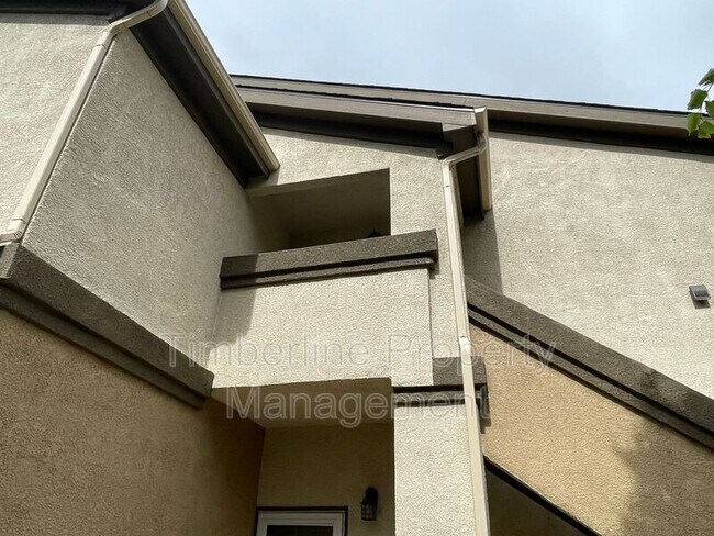 Foto del edificio - 3764 Riviera Grove