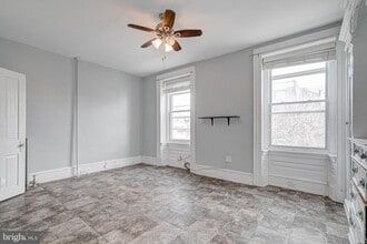 Building Photo - 941 N 4th St