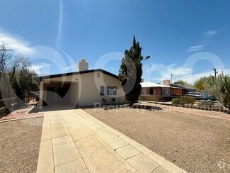 Building Photo - 45 N Melrose Ave