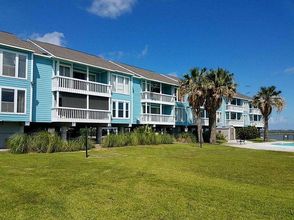 500 Tiki Dr Unit 109, Tiki Island, TX 77554 Condo for Rent in Tiki
