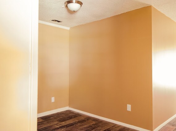 Building Photo - 1709 Brizendine Dr