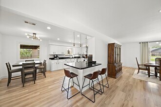 Building Photo - 4903 Candleglow Dr