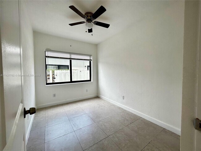 Building Photo - 875 80th St