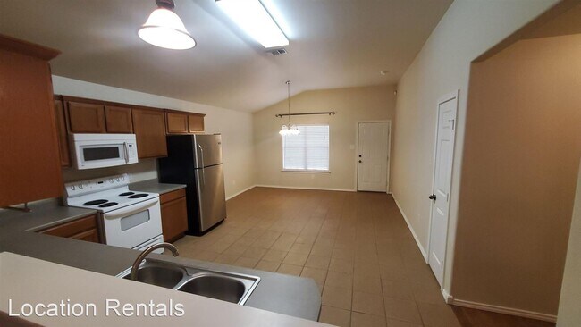 Foto del edificio - 3 br, 2 bath House - 6518 94th Street