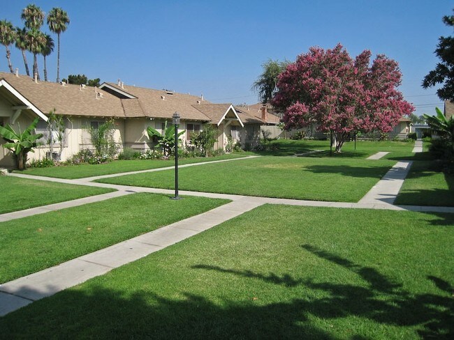 3433 CON Orange Ave - 3433 W Orange Ave