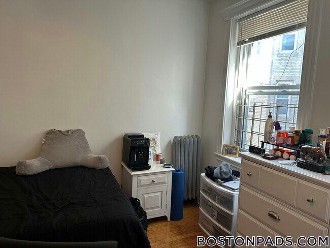 Foto del edificio - 149 Park Dr