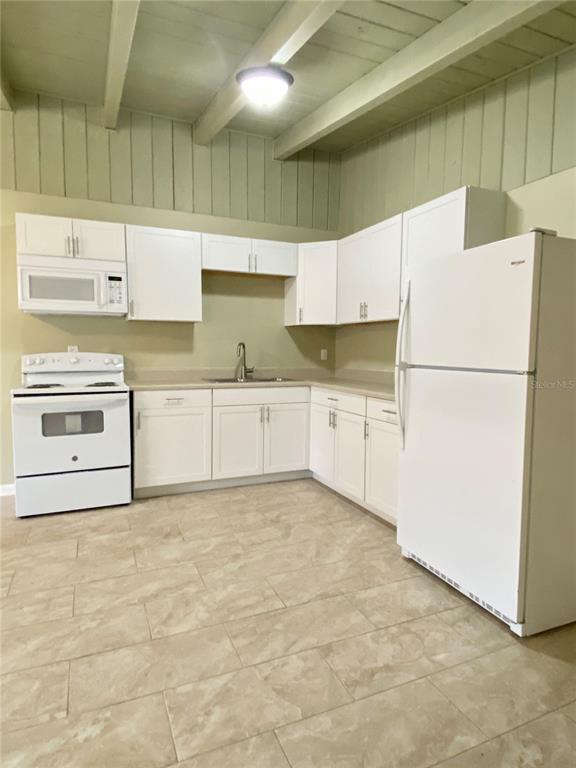 Foto del edificio - 913 E 123rd Ave
