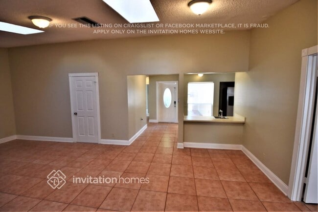 Foto del edificio - 4051 NW 1st Pl