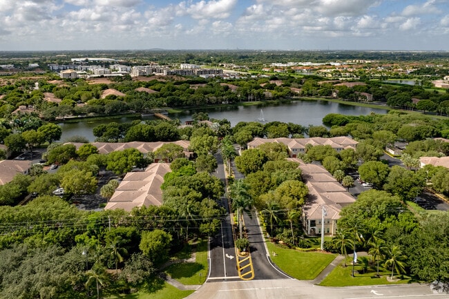 Aventine at Miramar - Aventine at Miramar Apartments