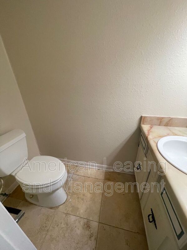 Foto del edificio - 2700 N 16th St