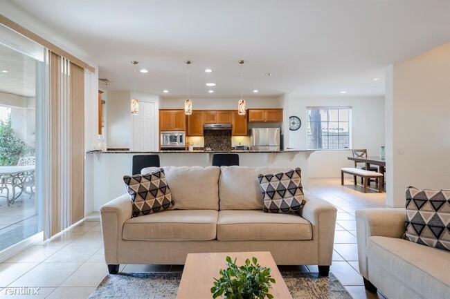 Building Photo - 3 br, 2 bath House - 83673 Himilaya Dr