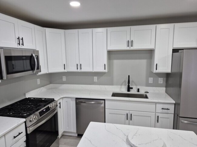 Foto del edificio - 35047 Harroun St