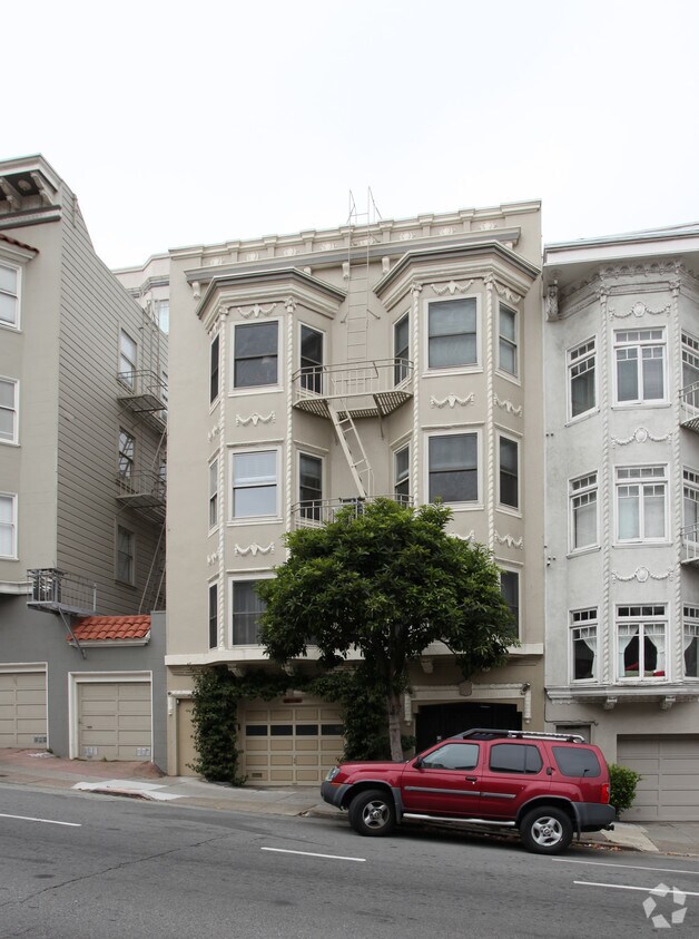 Building Photo - 2727 Polk St