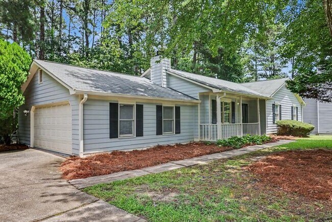 Building Photo - 3BR/2BA Ranch Home in Great School District Near Mall of Georgia!
