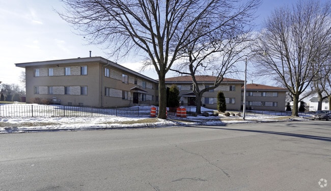 Building Photo - Carmen Court Apartments