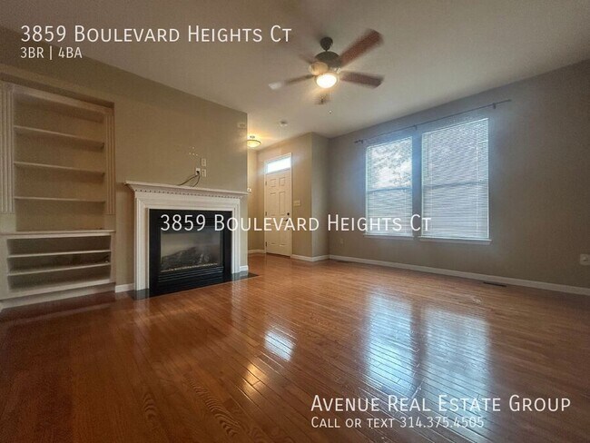 Building Photo - Fantastic newer South City home!